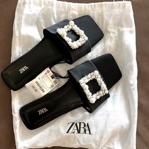 NWT Zara FLAT SATIN EFFECT PEARL SANDALS Size 39 New